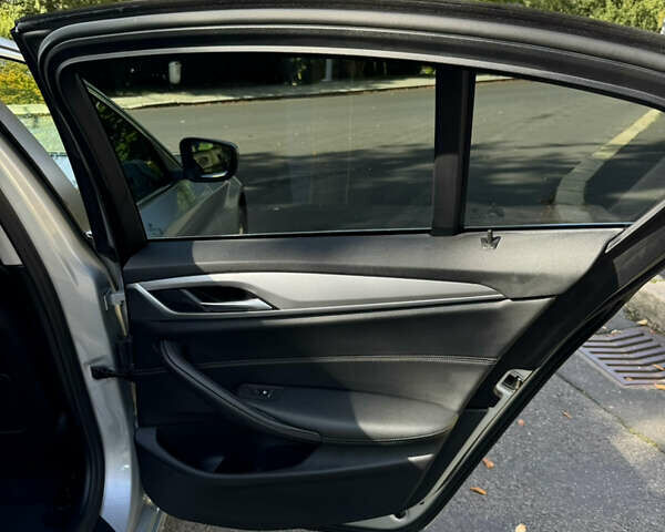 БМВ 5 Серия, объемом двигателя 2 л и пробегом 75 тыс. км за 35600 $, фото 30 на Automoto.ua