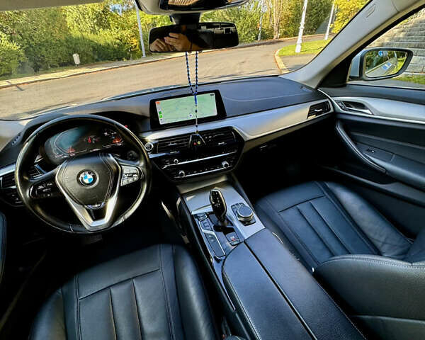 БМВ 5 Серия, объемом двигателя 2 л и пробегом 75 тыс. км за 35600 $, фото 26 на Automoto.ua