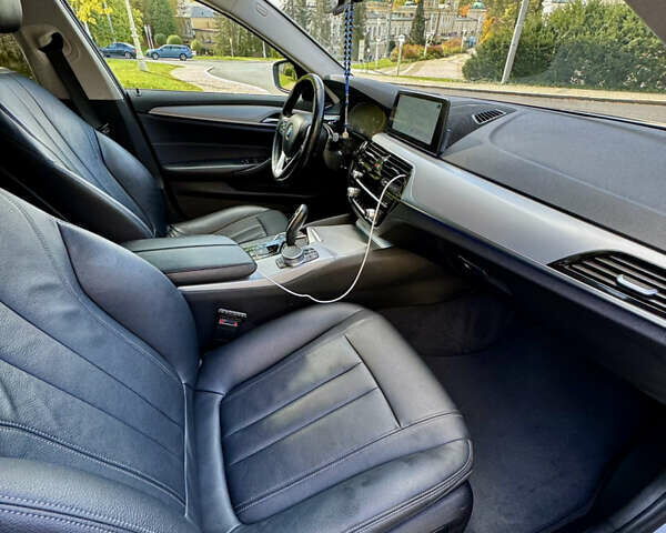 БМВ 5 Серия, объемом двигателя 2 л и пробегом 75 тыс. км за 35600 $, фото 34 на Automoto.ua