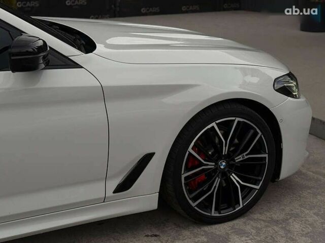 БМВ 5 Серия 2020 в Киеве на Automoto.ua БМВ 5 Серия, объемом двигателя 3 л и пробегом 133 тыс. км за 46000 $, фото 7 на Automoto.ua