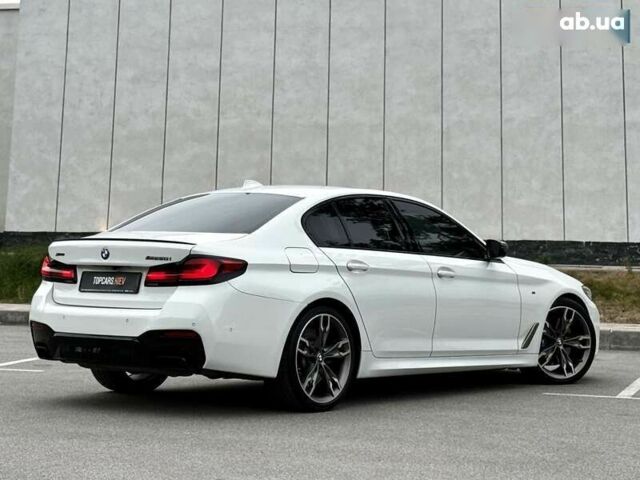 БМВ 5 Серия, объемом двигателя 4.4 л и пробегом 69 тыс. км за 50999 $, фото 5 на Automoto.ua