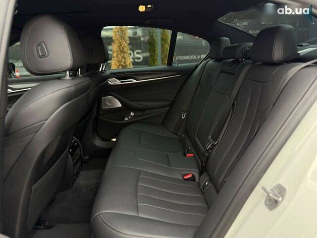 БМВ 5 Серия 2020 в Киеве на Automoto.ua БМВ 5 Серия, объемом двигателя 3 л и пробегом 133 тыс. км за 46000 $, фото 22 на Automoto.ua