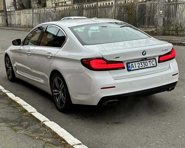 БМВ 5 Серія, об'ємом двигуна 2 л та пробігом 66 тис. км за 39300 $, фото 10 на Automoto.ua