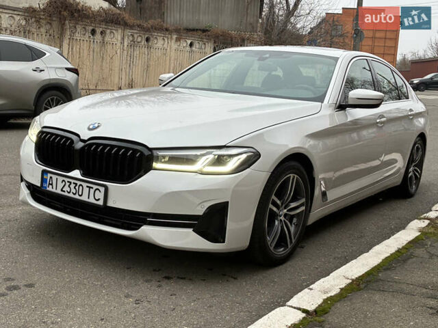 БМВ 5 Серія, об'ємом двигуна 2 л та пробігом 66 тис. км за 39300 $, фото 1 на Automoto.ua
