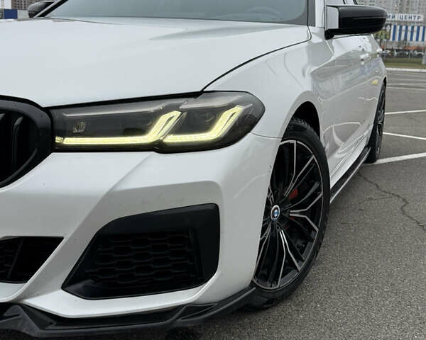 БМВ 5 Серия, объемом двигателя 2 л и пробегом 52 тыс. км за 41500 $, фото 22 на Automoto.ua