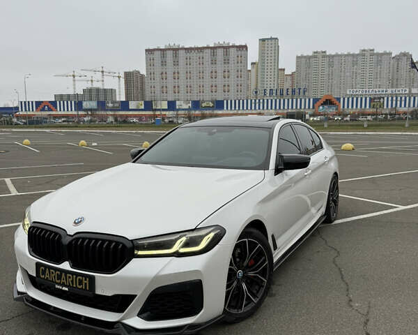 БМВ 5 Серия, объемом двигателя 2 л и пробегом 52 тыс. км за 41500 $, фото 1 на Automoto.ua