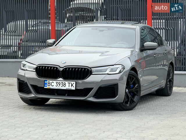 БМВ 5 Серия, объемом двигателя 3 л и пробегом 91 тыс. км за 62700 $, фото 2 на Automoto.ua