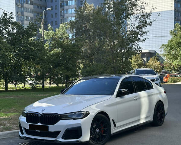 БМВ 5 Серия, объемом двигателя 2 л и пробегом 52 тыс. км за 41500 $, фото 5 на Automoto.ua