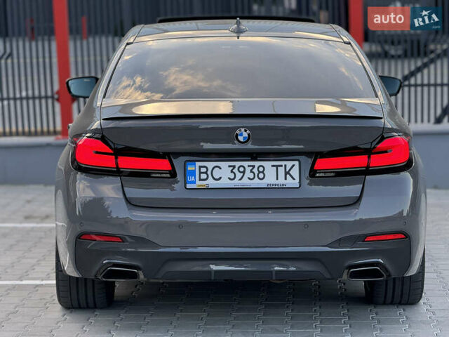 БМВ 5 Серия, объемом двигателя 3 л и пробегом 91 тыс. км за 62700 $, фото 14 на Automoto.ua