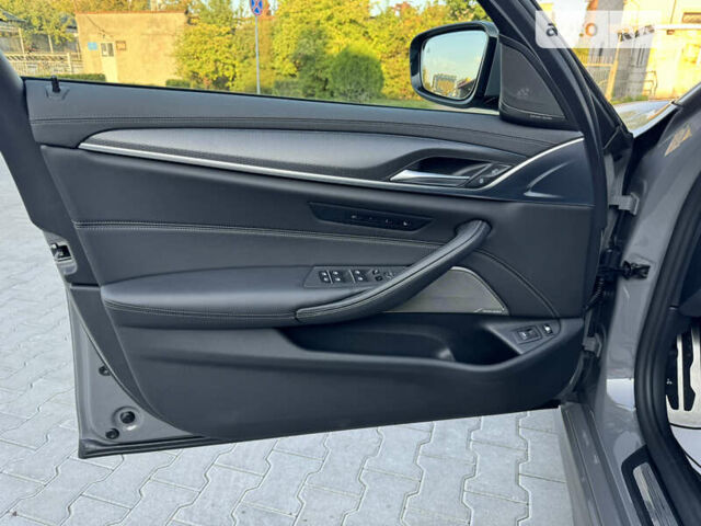 БМВ 5 Серия, объемом двигателя 3 л и пробегом 91 тыс. км за 62700 $, фото 61 на Automoto.ua