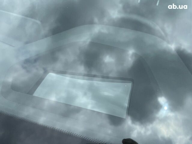 БМВ 5 Серия, объемом двигателя 2 л и пробегом 20 тыс. км за 69773 $, фото 10 на Automoto.ua