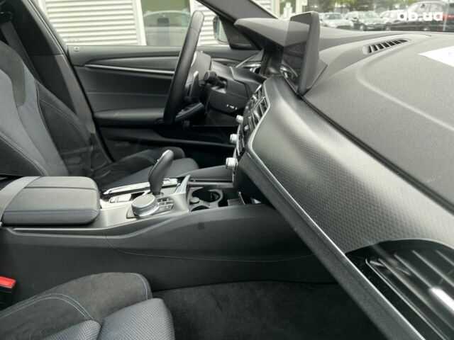 БМВ 5 Серия, объемом двигателя 2 л и пробегом 20 тыс. км за 69773 $, фото 16 на Automoto.ua