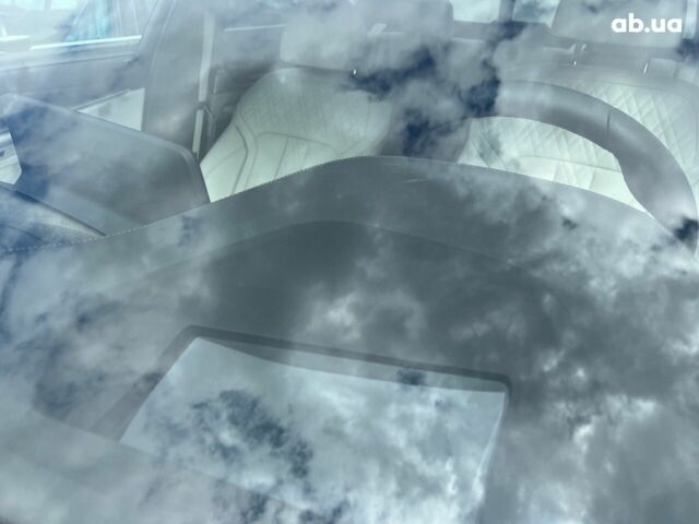 БМВ 5 Серія, об'ємом двигуна 2 л та пробігом 4 тис. км за 75859 $, фото 2 на Automoto.ua