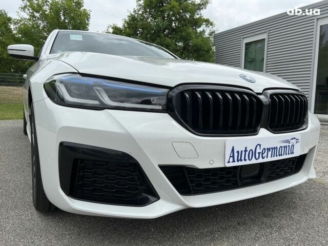 БМВ 5 Серия, объемом двигателя 2 л и пробегом 20 тыс. км за 69773 $, фото 31 на Automoto.ua