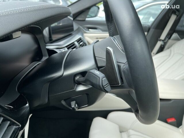 БМВ 5 Серія, об'ємом двигуна 2 л та пробігом 4 тис. км за 75859 $, фото 6 на Automoto.ua