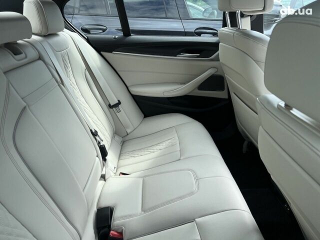БМВ 5 Серія, об'ємом двигуна 2 л та пробігом 4 тис. км за 75859 $, фото 38 на Automoto.ua