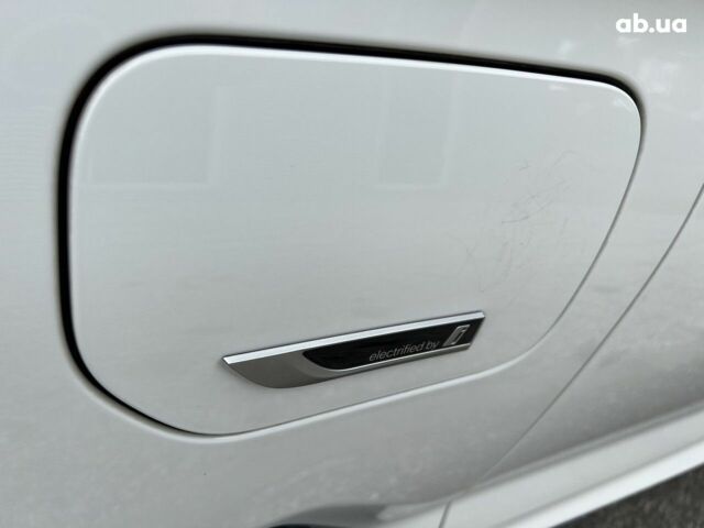 БМВ 5 Серия, объемом двигателя 2 л и пробегом 20 тыс. км за 69773 $, фото 20 на Automoto.ua