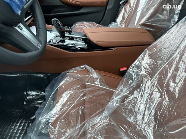 БМВ 5 Серия, объемом двигателя 4.4 л и пробегом 0 тыс. км за 95856 $, фото 43 на Automoto.ua