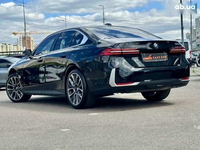 БМВ 5 Серия, объемом двигателя 2 л и пробегом 10 тыс. км за 58700 $, фото 29 на Automoto.ua