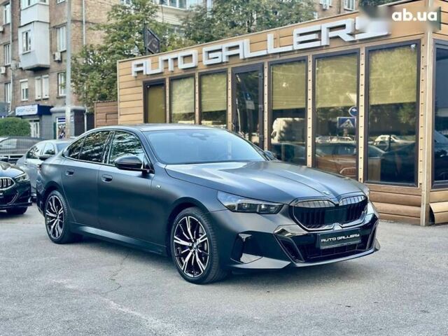 БМВ 5 Серия 2023 в Киеве на Automoto.ua БМВ 5 Серия, объемом двигателя 0 л и пробегом 26 тыс. км за 74999 $, фото 15 на Automoto.ua