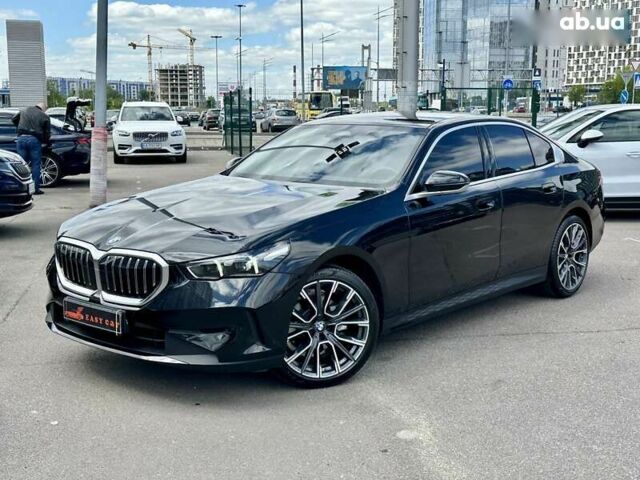 БМВ 5 Серія, об'ємом двигуна 2 л та пробігом 10 тис. км за 58700 $, фото 4 на Automoto.ua