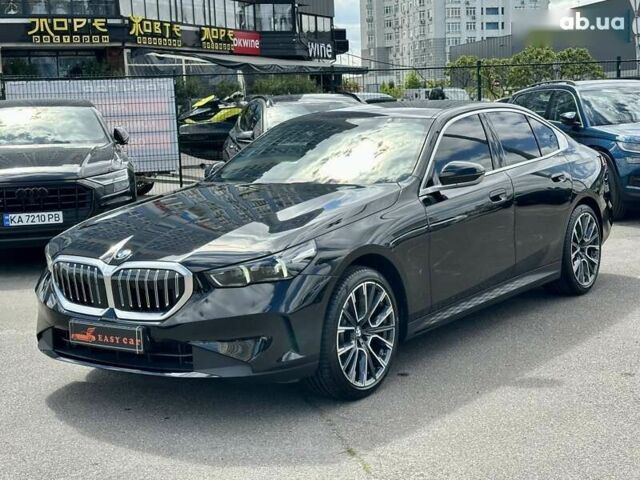БМВ 5 Серия, объемом двигателя 2 л и пробегом 10 тыс. км за 58700 $, фото 15 на Automoto.ua