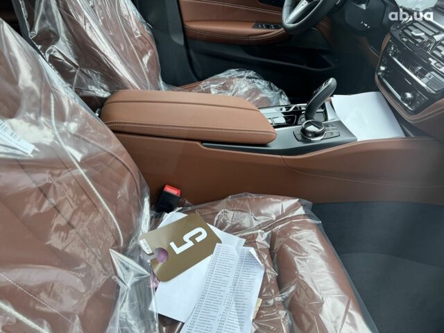 БМВ 5 Серия, объемом двигателя 4.4 л и пробегом 0 тыс. км за 95856 $, фото 24 на Automoto.ua