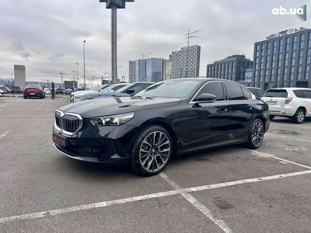 БМВ 5 Серия, объемом двигателя 2 л и пробегом 10 тыс. км за 58900 $, фото 5 на Automoto.ua