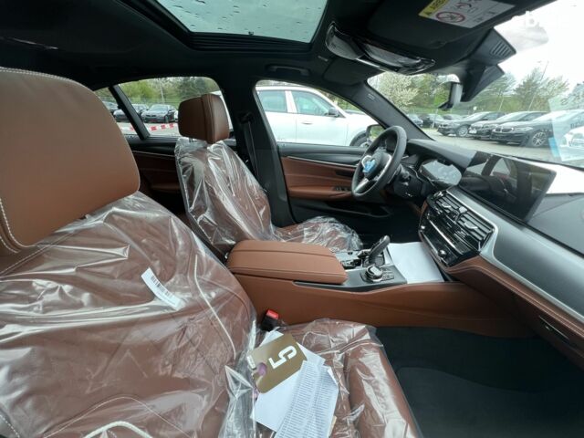БМВ 5 Серия, объемом двигателя 4.4 л и пробегом 0 тыс. км за 95856 $, фото 30 на Automoto.ua