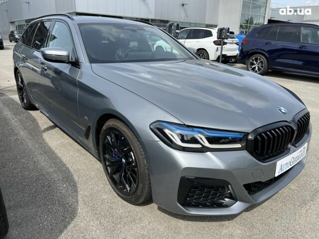 БМВ 5 Серия, объемом двигателя 3 л и пробегом 0 тыс. км за 84662 $, фото 8 на Automoto.ua