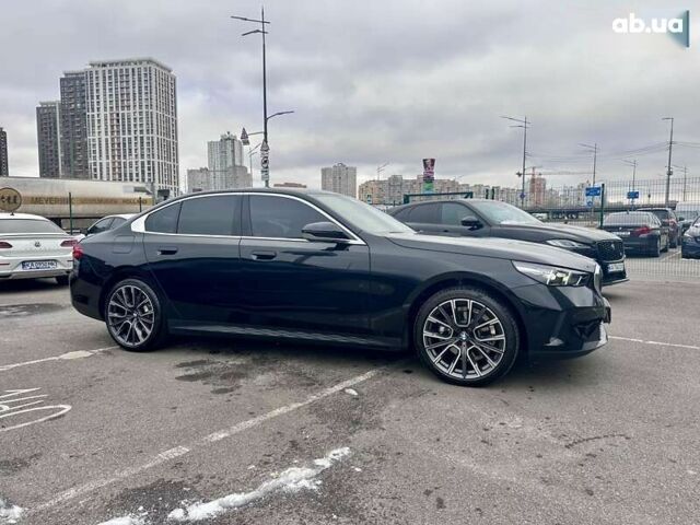 БМВ 5 Серия, объемом двигателя 2 л и пробегом 10 тыс. км за 58900 $, фото 15 на Automoto.ua