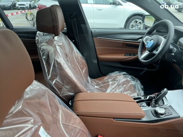 БМВ 5 Серия, объемом двигателя 4.4 л и пробегом 0 тыс. км за 95856 $, фото 33 на Automoto.ua