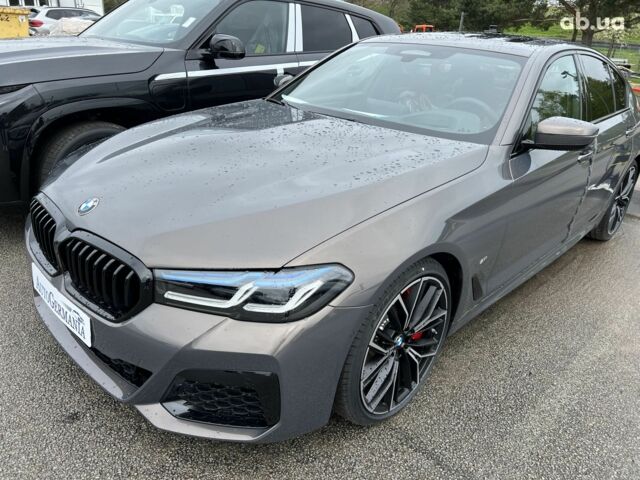 БМВ 5 Серия, объемом двигателя 4.4 л и пробегом 0 тыс. км за 95856 $, фото 16 на Automoto.ua