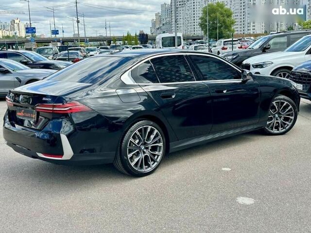 БМВ 5 Серия, объемом двигателя 2 л и пробегом 10 тыс. км за 58700 $, фото 1 на Automoto.ua