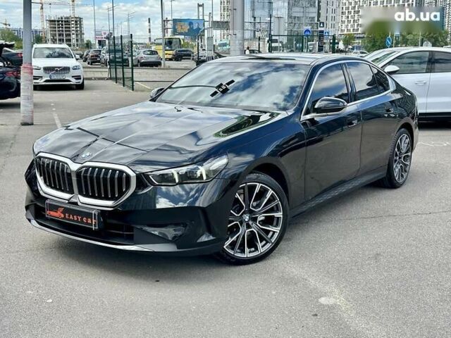 БМВ 5 Серия, объемом двигателя 2 л и пробегом 10 тыс. км за 58700 $, фото 5 на Automoto.ua