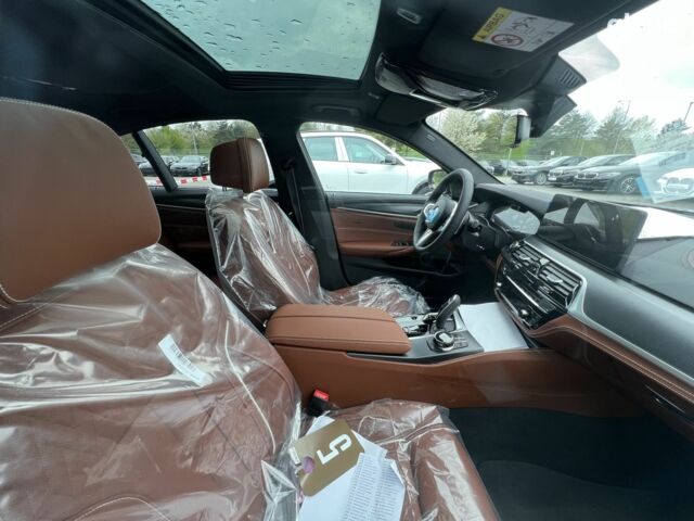 БМВ 5 Серия, объемом двигателя 4.4 л и пробегом 0 тыс. км за 95856 $, фото 25 на Automoto.ua