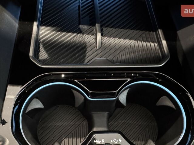 БМВ 5 Серия, объемом двигателя 2 л и пробегом 0 тыс. км за 69090 $, фото 29 на Automoto.ua