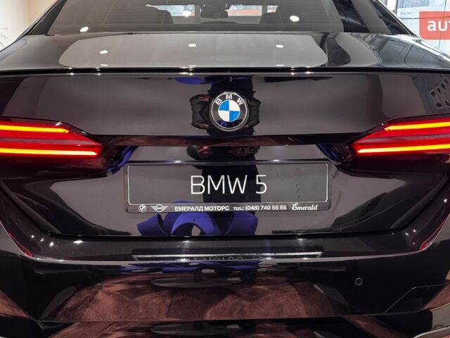 БМВ 5 Серія, об'ємом двигуна 2 л та пробігом 0 тис. км за 69156 $, фото 17 на Automoto.ua