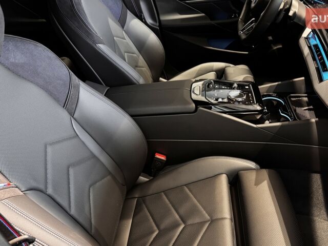 БМВ 5 Серия, объемом двигателя 2 л и пробегом 0 тыс. км за 69090 $, фото 35 на Automoto.ua