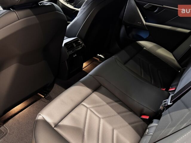 БМВ 5 Серія, об'ємом двигуна 2 л та пробігом 0 тис. км за 69156 $, фото 30 на Automoto.ua