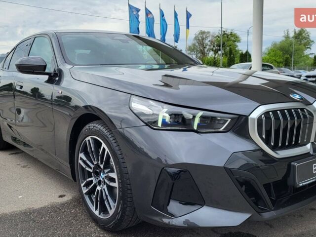 БМВ 5 Серия, объемом двигателя 2.99 л и пробегом 0 тыс. км за 77423 $, фото 1 на Automoto.ua
