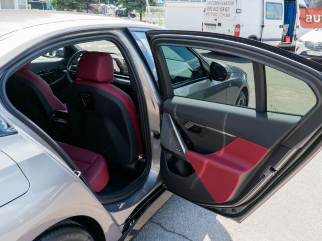 БМВ 5 Серия, объемом двигателя 2.99 л и пробегом 0 тыс. км за 95226 $, фото 19 на Automoto.ua