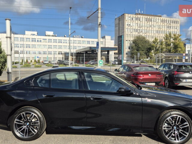 БМВ 5 Серия, объемом двигателя 2 л и пробегом 0 тыс. км за 71404 $, фото 4 на Automoto.ua