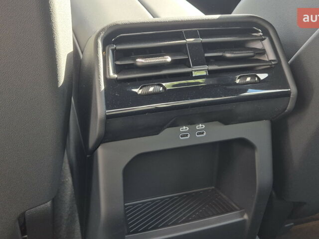 БМВ 5 Серия, объемом двигателя 2 л и пробегом 0 тыс. км за 71404 $, фото 17 на Automoto.ua