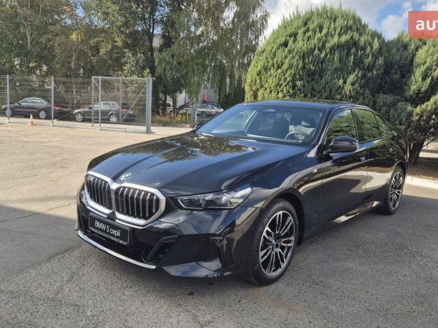 БМВ 5 Серия, объемом двигателя 2 л и пробегом 0 тыс. км за 71404 $, фото 5 на Automoto.ua