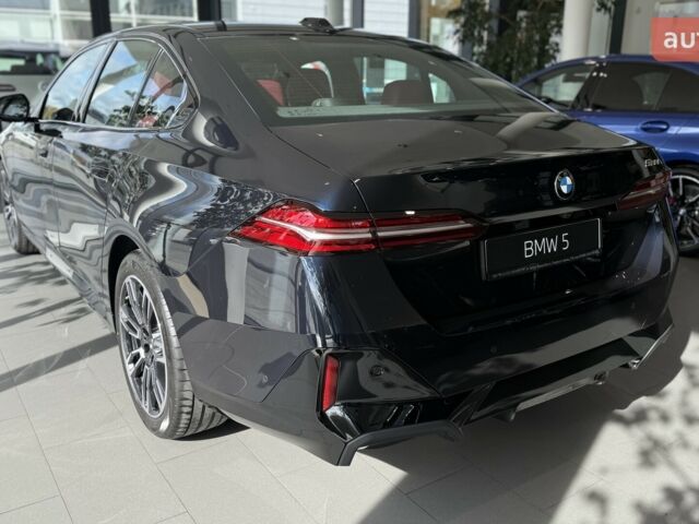 БМВ 5 Серія, об'ємом двигуна 2 л та пробігом 0 тис. км за 70094 $, фото 4 на Automoto.ua