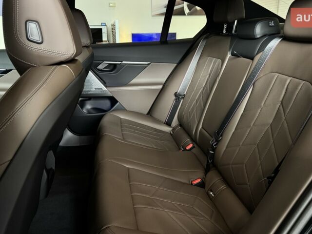 БМВ 5 Серия, объемом двигателя 2.99 л и пробегом 0 тыс. км за 85538 $, фото 18 на Automoto.ua