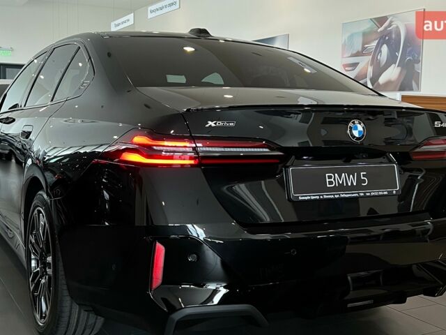 БМВ 5 Серия 2025 в Виннице на Automoto.ua БМВ 5 Серия, объемом двигателя 2.99 л и пробегом 0 тыс. км за 85104 $, фото 3 на Automoto.ua