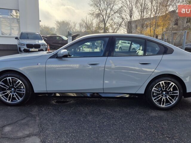 БМВ 5 Серия, объемом двигателя 2 л и пробегом 0 тыс. км за 71117 $, фото 3 на Automoto.ua