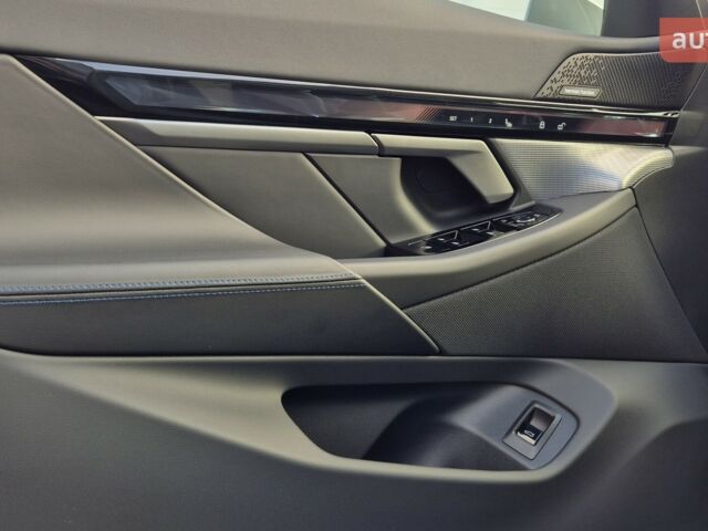 БМВ 5 Серия, объемом двигателя 2 л и пробегом 0 тыс. км за 71117 $, фото 11 на Automoto.ua